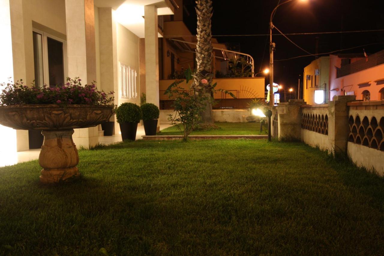 Porta Del Vento Bed and Breakfast Giardini Naxos Exteriör bild